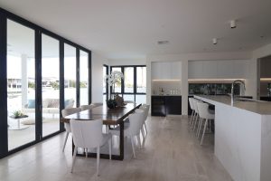 Modern Kitchen Gloss timber and 2pac door finish