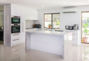 New 2pac white kitchen installed in Molendinar Gold Coast